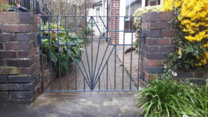 Art Deco Gate 1 (2)