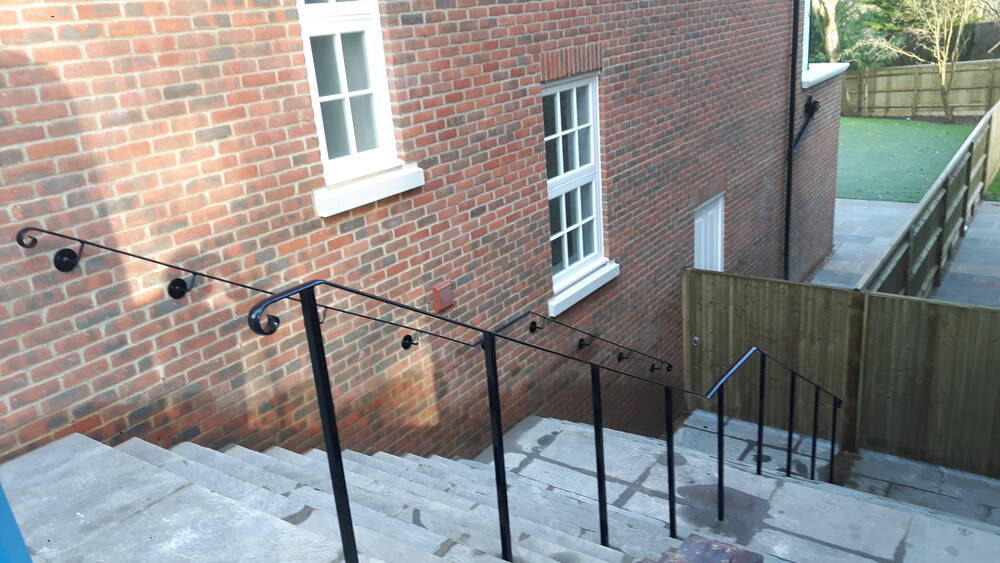 Plain Handrail Long 1