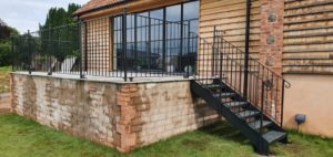 Small Stairs to Patio 2